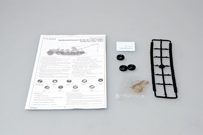 Trumpeter 07253 Sd.kfz.9/1 Early Version(Drehkran 6t auf Zugkraftwagen 18t 1/72 – image 3
