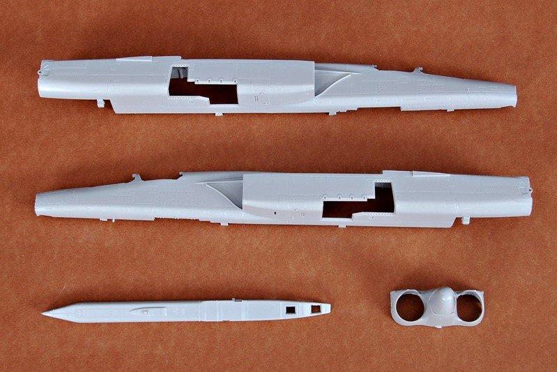 Trumpeter 01616 RA-5C Vigilante 1/72 – immagine 6