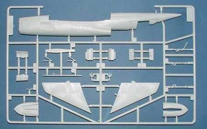 Trumpeter 01605 North American F-107A Ultra Saber (1/72) – imagen 4