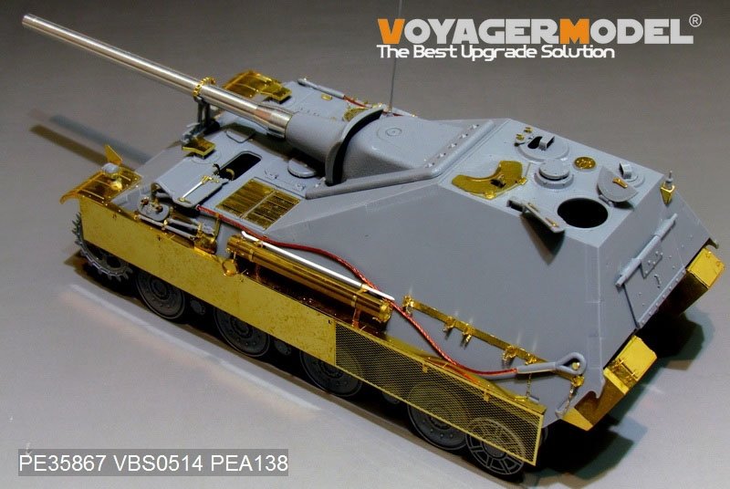 Voyager Model PE35867 WWII German Jagdpanther II tank destroyer basic gor AMUSING HOBBY 1/35 – Bild 4