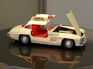 Tamiya 24338 Mercedes-Benz 300SL 1/24 – image 7