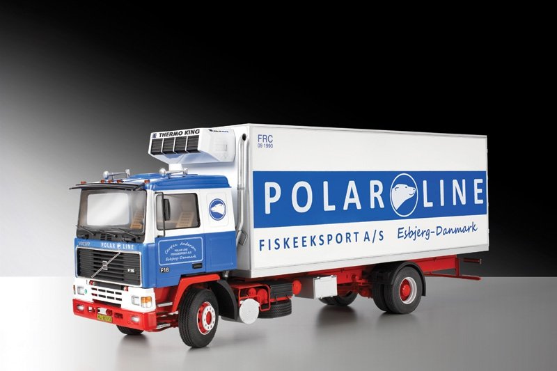 Italeri 3893 VOLVO F16 CAMION FRIGORIFIQUE (1/24)