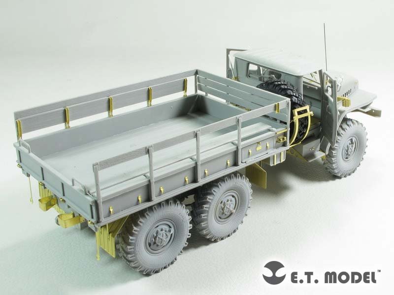 E.T. Model E35-194 Russian URAL-4320 Truck (For TRUMPETER 01012) 1/35 – zdjęcie 4