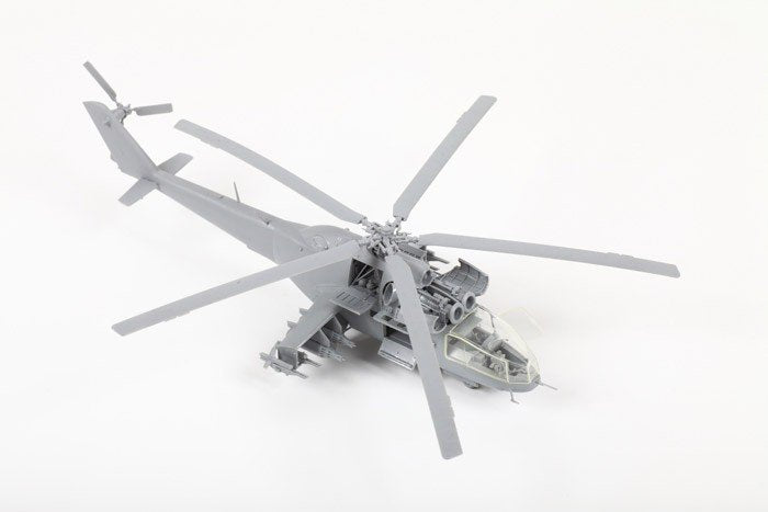 Zvezda 7273 MIL MI-24A HIND 1/72 – image 3