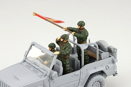 Fujimi 723426 MI-25 JGSDF Staff (for Car/Tank 1) 1/72 – image 2