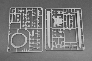 Trumpeter 05565 Russian T-80B MBT 1/35 – image 11
