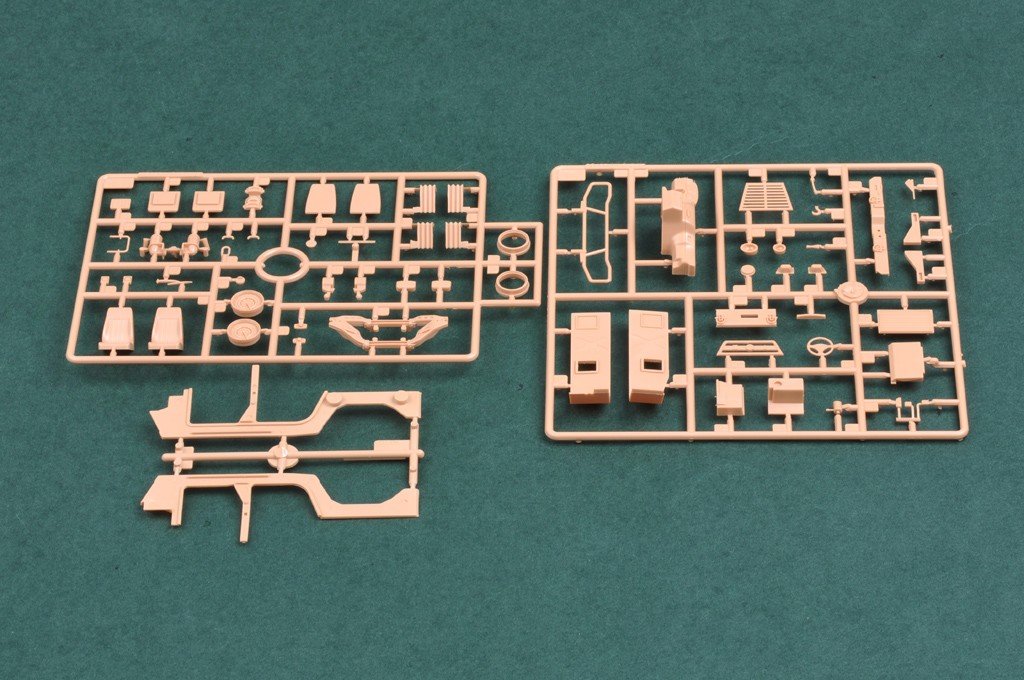 Hobby Boss 82468 Meng Shi 1.5 ton MLUV-Hardtop Version A 1/35 – image 8