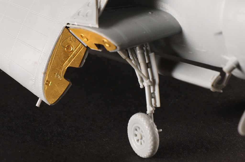 Hobby Boss 87274 TBM-3 Avenger 1/72 – obrázek 14