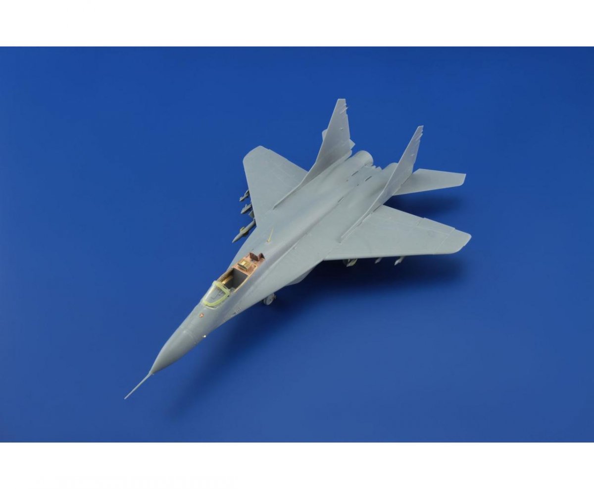 Eduard 73555 MiG-29 Izdeliye 9-13 ZVEZDA 1/72 – obrázek 2