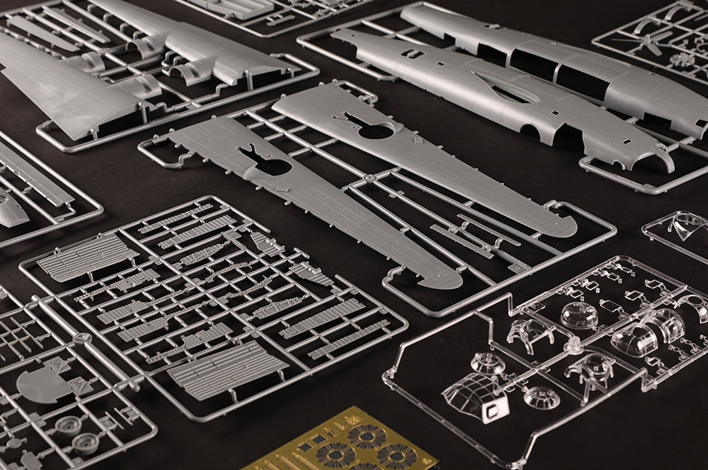 Hobby Boss 81774 Consolidated B-24J Liberator 1/48 – image 21