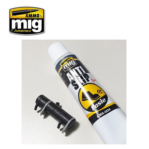 Pâte antidérapante Ammo of Mig 2034 - Couleur noire pour maquettes 1/72 et 1/48  – image 13