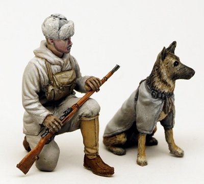ToRo Model 35F109 Winter War - Finnish Army - Young Messenger Boy with His Dog / Winter War 1939-40 - Young Messenger Boy with His Dog 1/35 – Bild 3