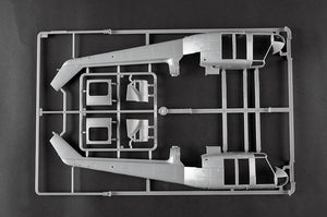 Trumpeter 05111 UH-1B Huey 1/35 – obrázek 4