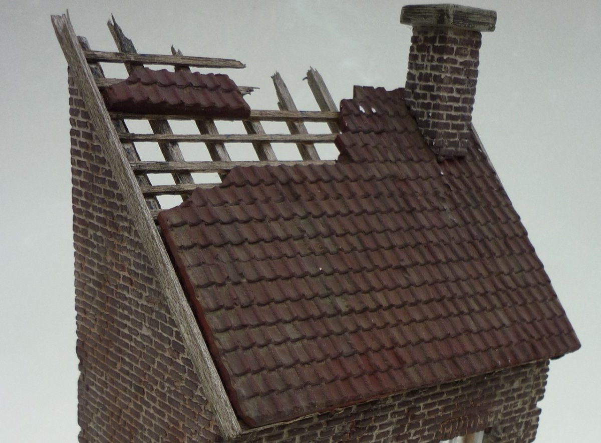RT-Diorama 35007 Roof tiles with chimney 1/35 – obrázek 2