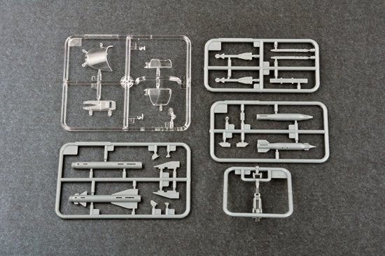 Trumpeter 01673 Su-24M Fencer-D – imagen 11