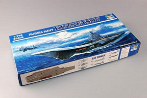 Trumpeter 05713 Trumpeter 05713 USSR Admiral Kuznetsov 1/700 – image 2