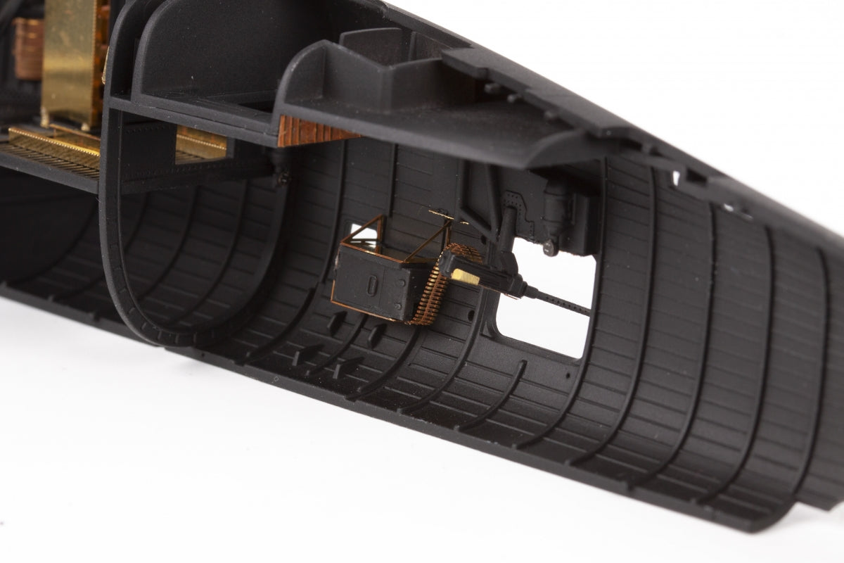 Eduard 73830 B-24H nose radio compartment AIRFIX 1/72 – immagine 4
