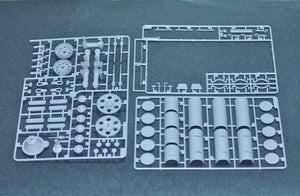Trumpeter 00915 SU-100 SPG 1/16 – image 12