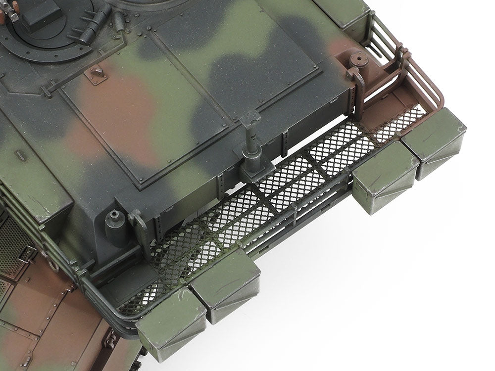 Tamiya 25216 US M1A1 Abrams Tank &amp;quot;Ukraine&amp;quot; 1/35 – Bild 3