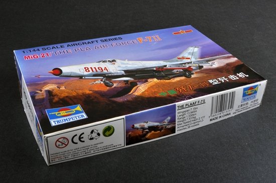 Trumpeter 01325 MiG 21 (Chinese PLAAF F-7II) 1/144 – obrázek 2