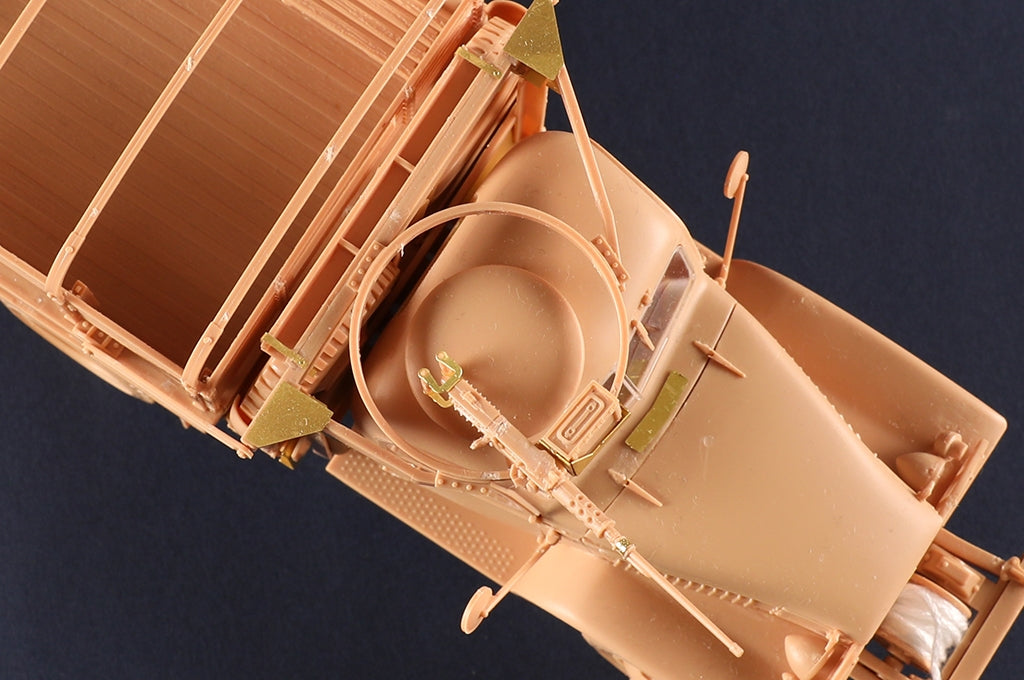 I Love Kit 63567 CCKW-352 with M2A1 105MM Howitzer - Machine Gun Turret Version 1/35 – image 10
