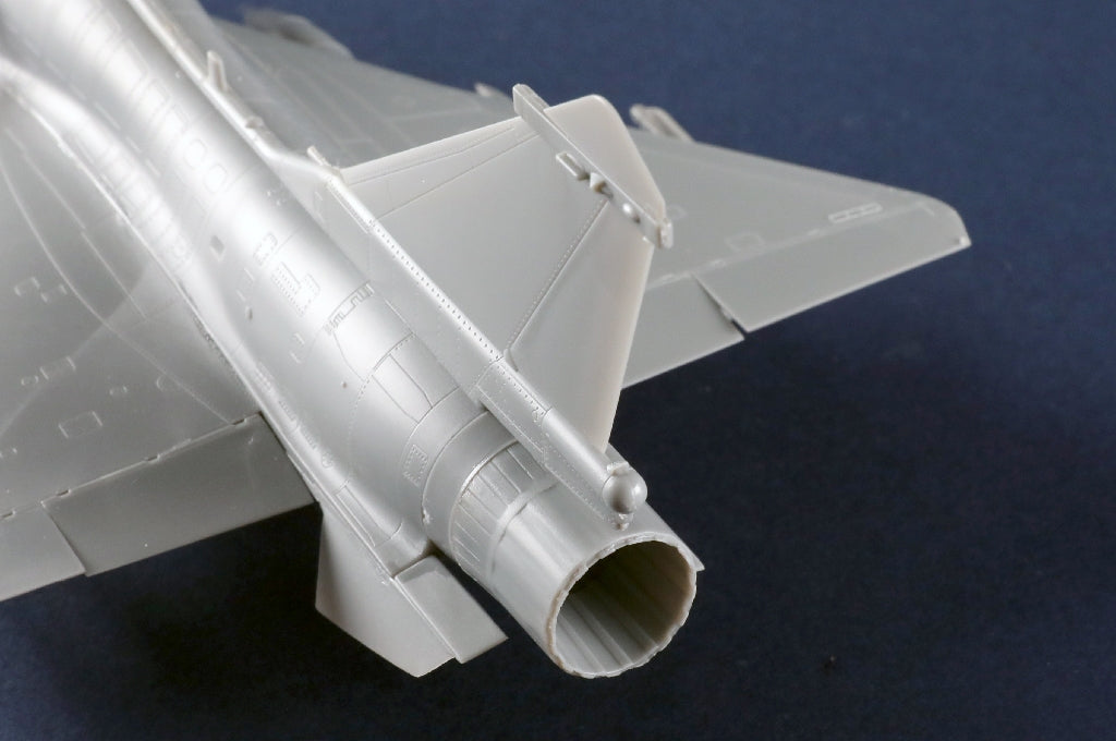 Trumpeter 01698 Chinese J-10C Fighter 1/72 – image 18