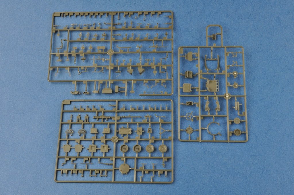 Hobby Boss 83876 French VBL Armor Car – image 5