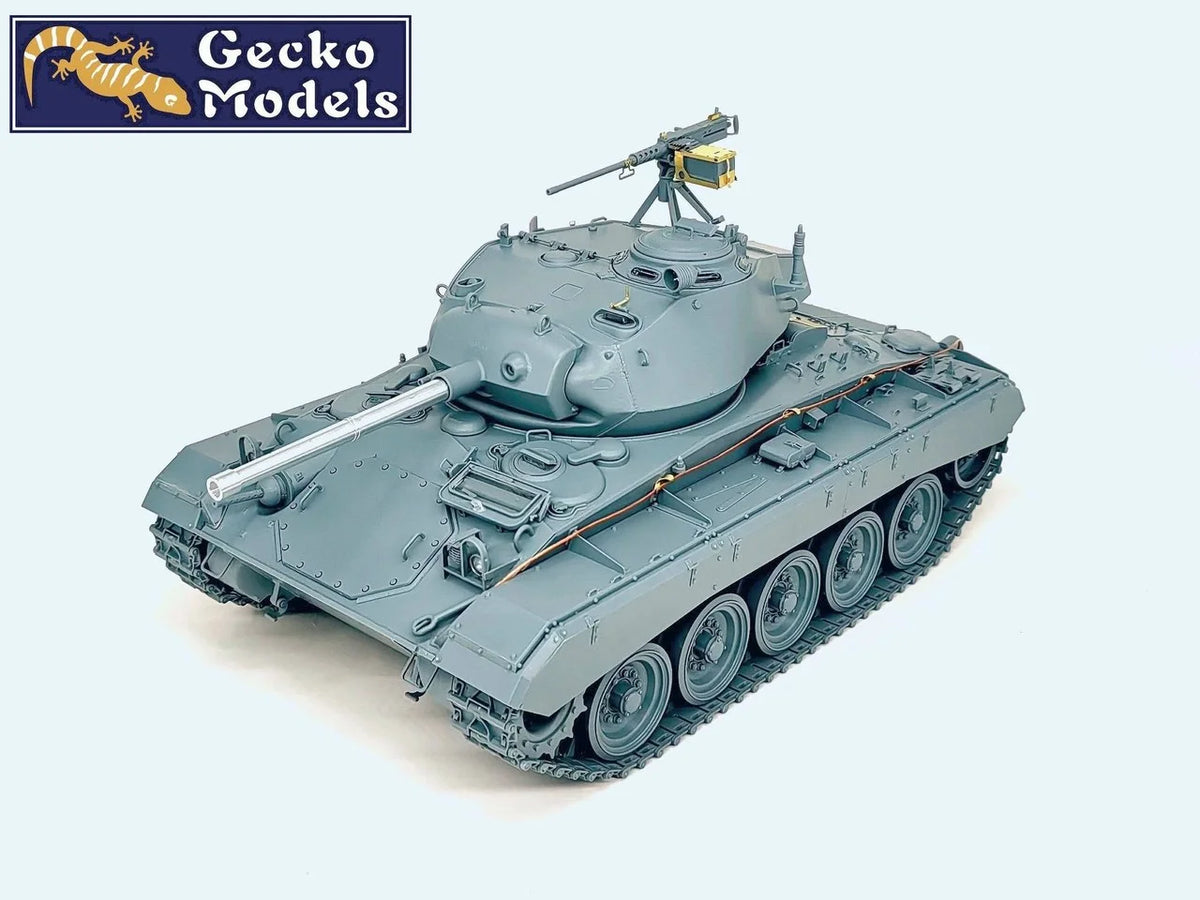Gecko Models 16GM0038 US M24 Light Tank Chaffee WWII Version 1/16 – obrázek 14