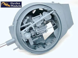 Gecko Models 16GM0038 US M24 Light Tank Chaffee WWII Version 1/16 – obrázek 25