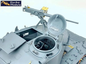 Gecko Models 16GM0038 US M24 Light Tank Chaffee WWII Version 1/16 – obrázek 4