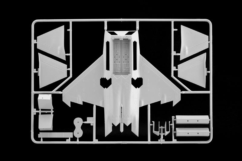 Italeri 72011 F-22 Raptor - Complete set for modeling 1/72 – image 7