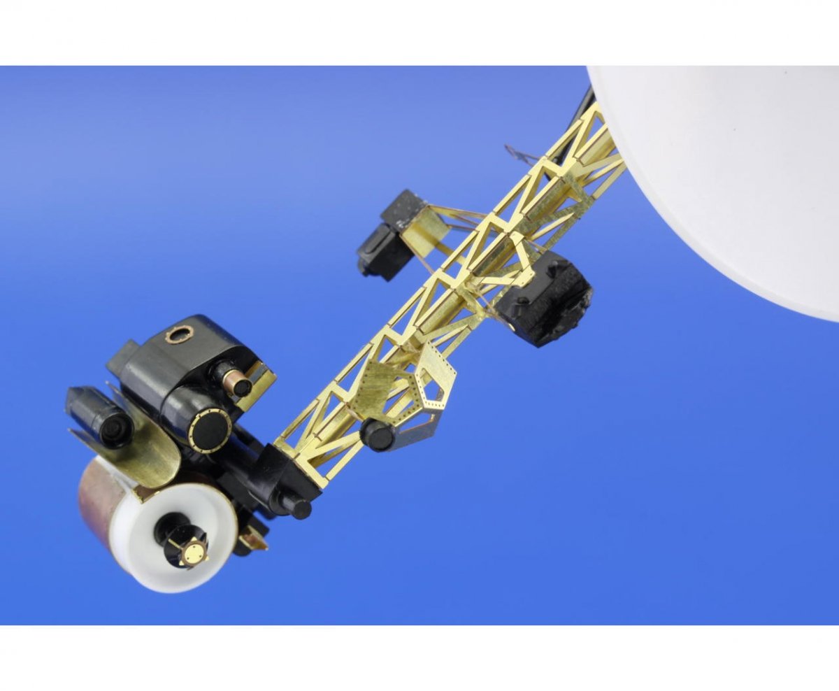 Eduard 48761 Voyager Space Probe 1/48 Hasegawa – image 7