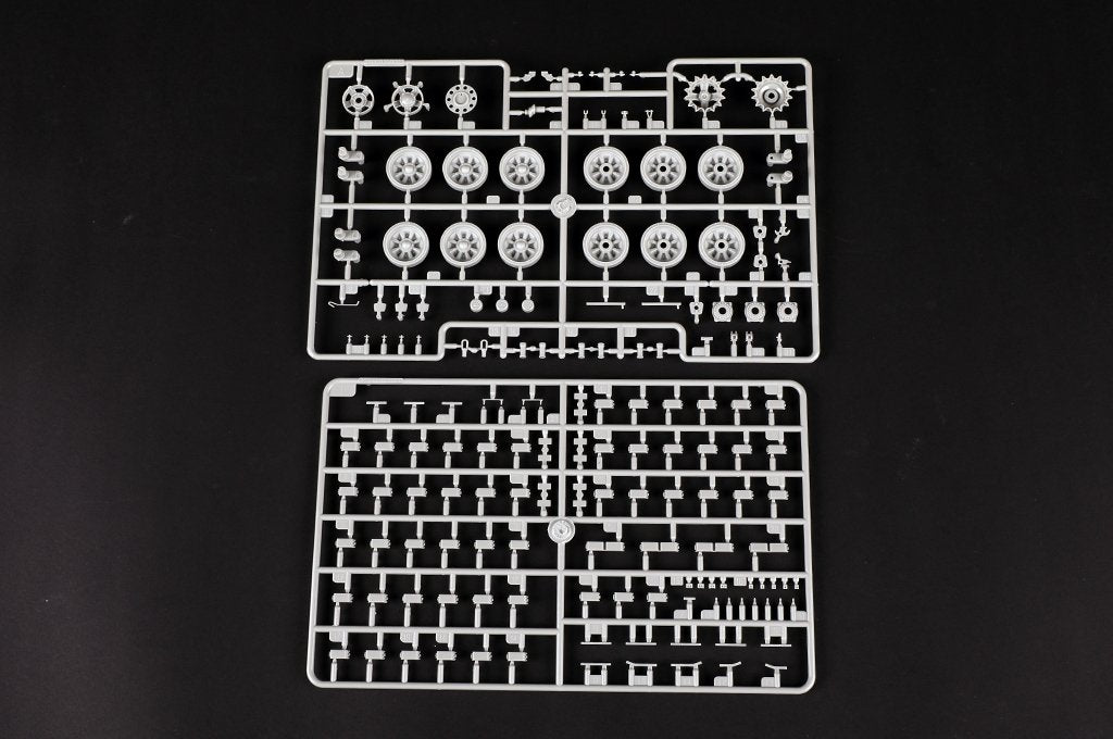 Trumpeter 09602 Soviet T-72 Ural with Kontakt-1 Reactive Armor 1/35 – Bild 14