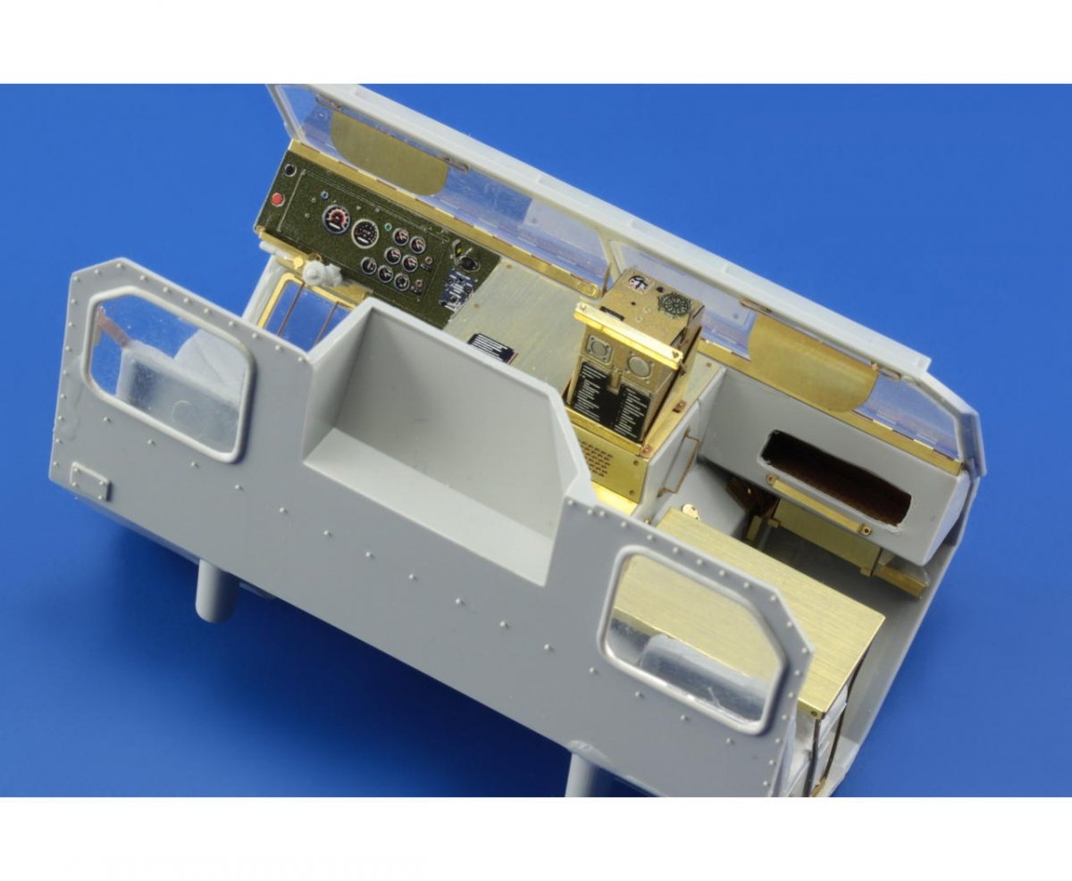 Eduard 36269 HEMTT interior - color ITALERI 1/35 – Bild 5