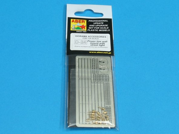 Aber 35D24 Power line wall mount with street light 1/35 – Bild 3