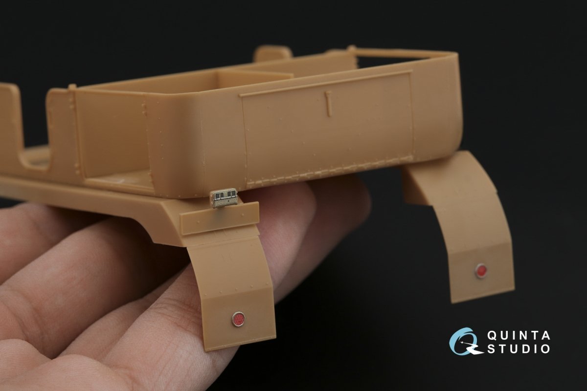 Quinta Studio QD35075 Sd.Kfz.6-1 BN9b 3D-Printed &amp;amp; colored Interior on decal paper (Bronco) 1/35 – Bild 7