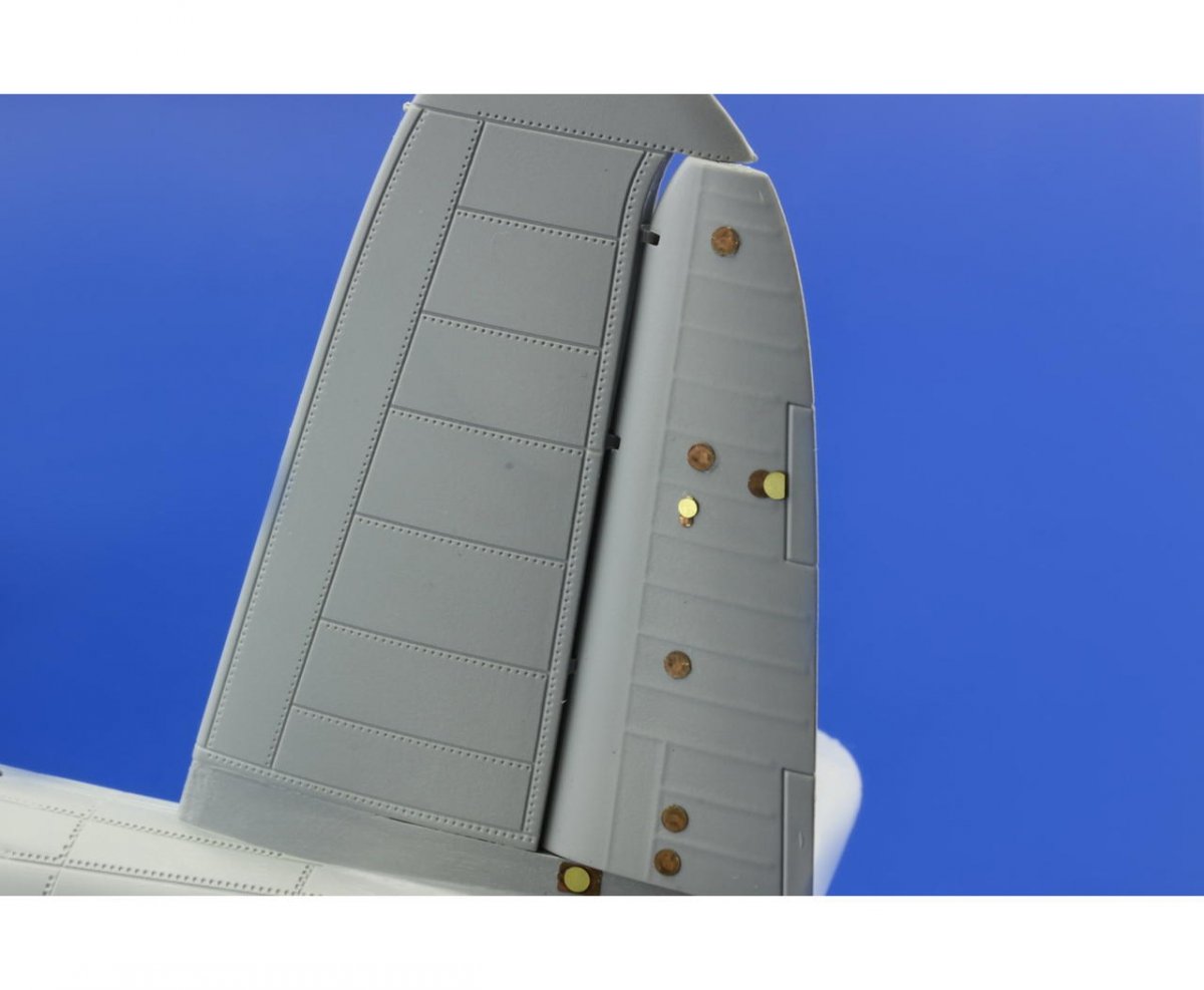Eduard 72552 Sunderland Mk. And surface panels 1/72 ITALERI – image 7