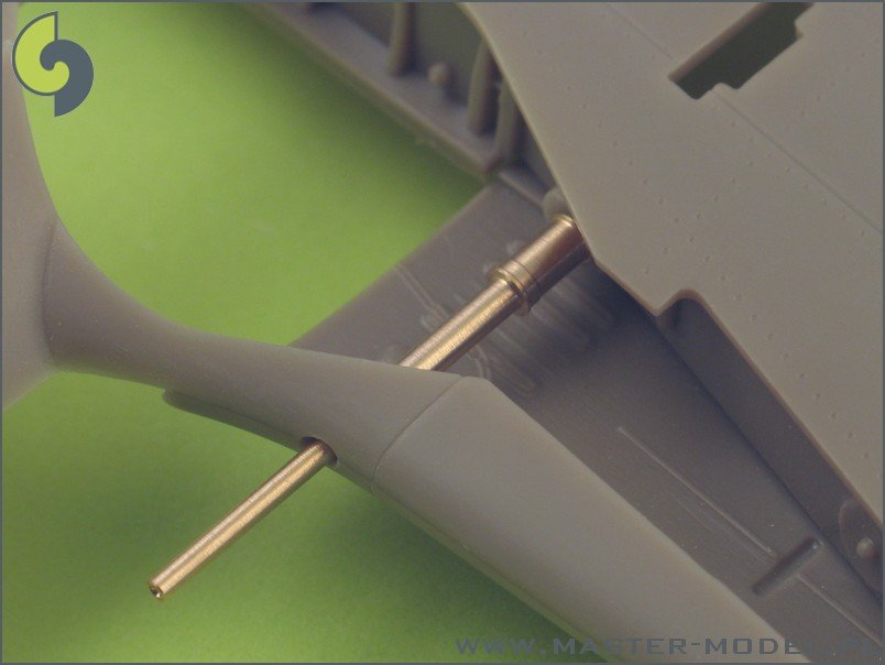 Master AM-48-017 Fw 190 A2 - A5 armament set (MG 17 barrel tips, MG FF barrels, MG 151 barrels in fairings) &amp;amp; Pitot Tube (1/48) – imagen 4
