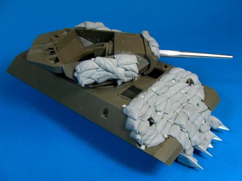 Panzer Art RE35-175 “Heavy” sand armor for M10 “Wolverine” tank destroyer 1/35 – Bild 2