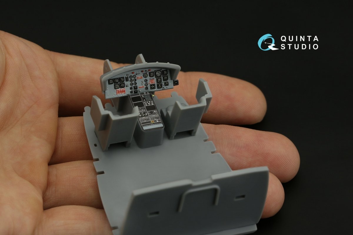 Quinta Studio QDS-48286 UH-1C 3D-Printed &amp;amp; colored Interior on decal paper (HobbyBoss)(Small version) 1/48 – Bild 6