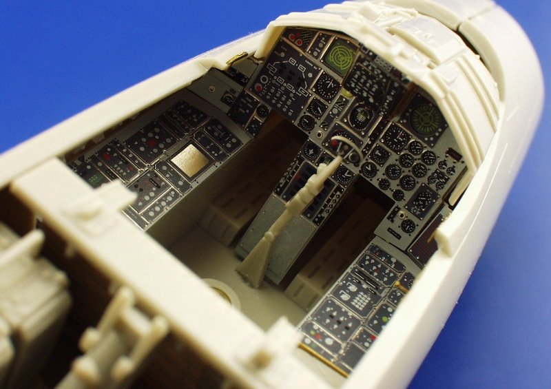 Eduard 32532 F-15C interior 1/32 Tamiya – image 3
