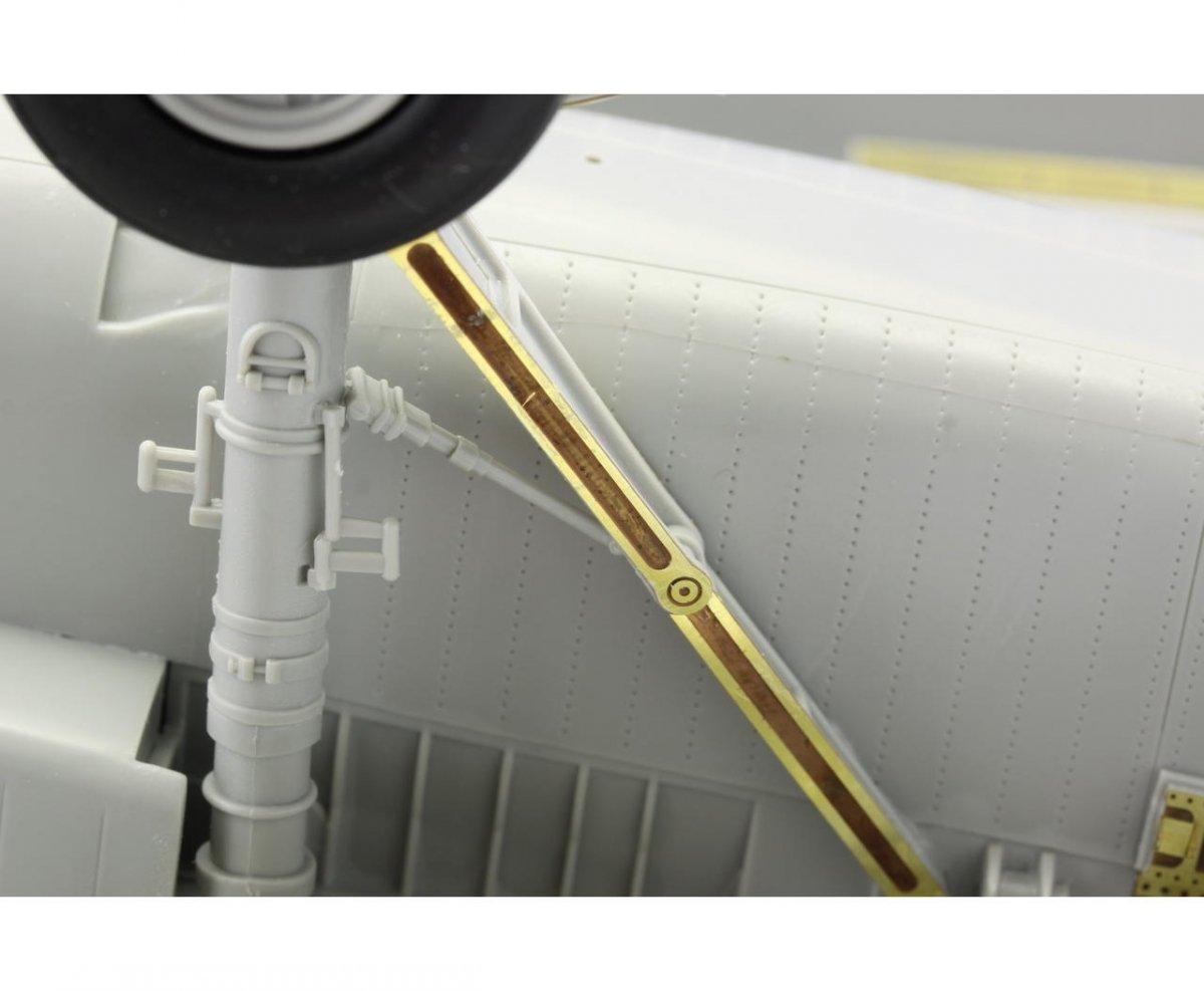 Eduard 32310 F-14D undercarriage 1/32 TRUMPETER – image 6