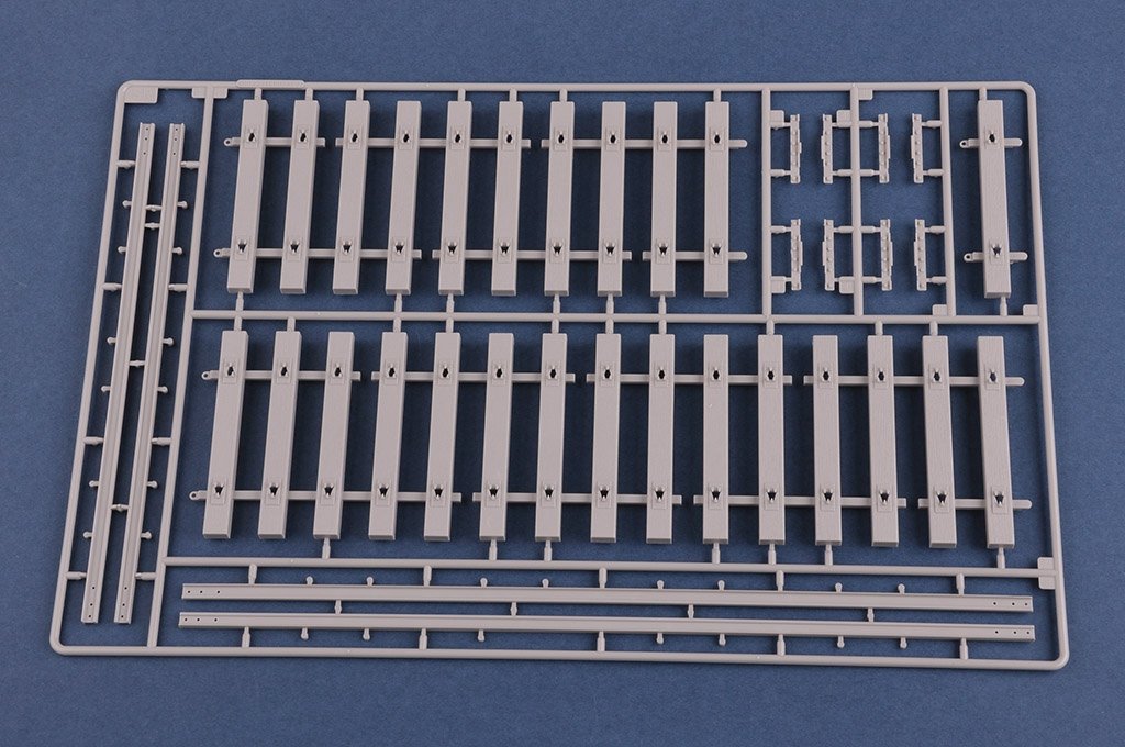 Hobby Boss 85516 Soviet MBV-2 (Late KT-28 Gun) 1/35 – image 10