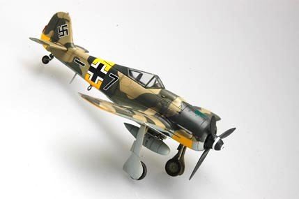 Hobby Boss 80245 Germany Fw190A-6 Fighter 1/72 – image 3