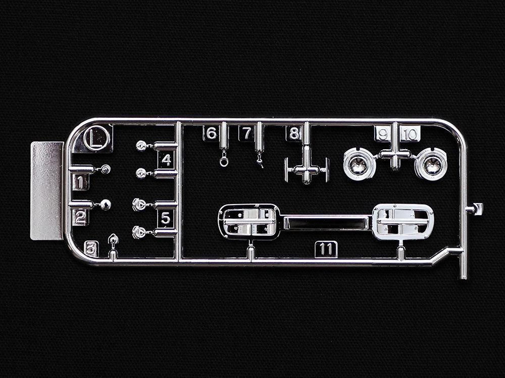 Tamiya 24367 Nissan Fairlady 240Z Street-Custom 1/24 – obrázek 23