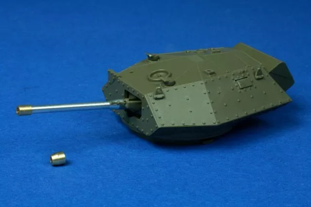RB Model 48B21 QF 2 pdr (40mm) Crusader Mk. I, II 1/48 – image 2