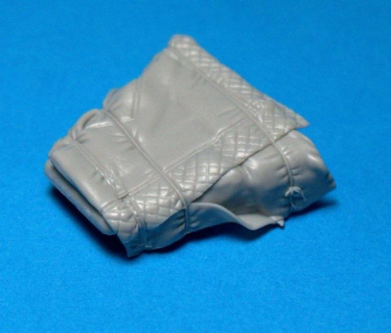 Panzer Art RE35-278 Dodge 3/4 engine deck with winter canvas 1/35 – zdjęcie 2