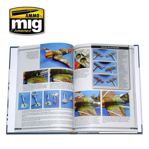 AMMO of Mig Jimenez EURO0001 AIRPLANES IN SCALE: THE GREATEST GUIDE (English Version) – obrázek 2