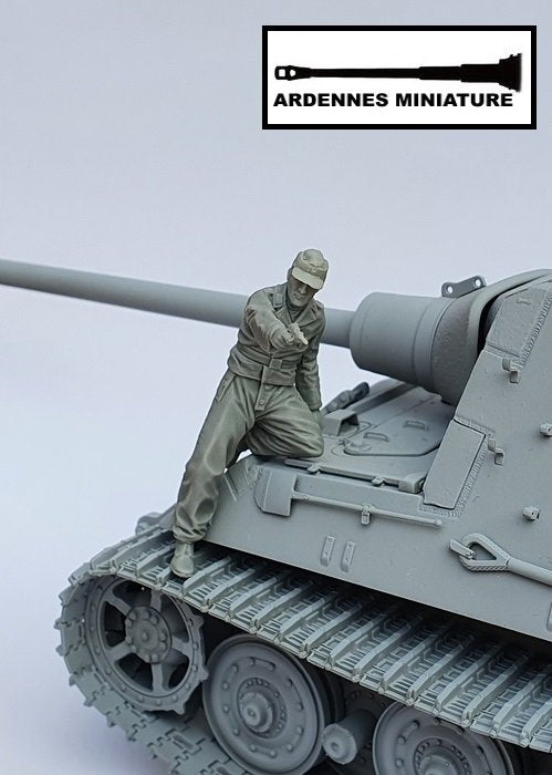 Ardennes Miniature 35002 LAST BATTLE OF BERLIN 1/35 – image 2