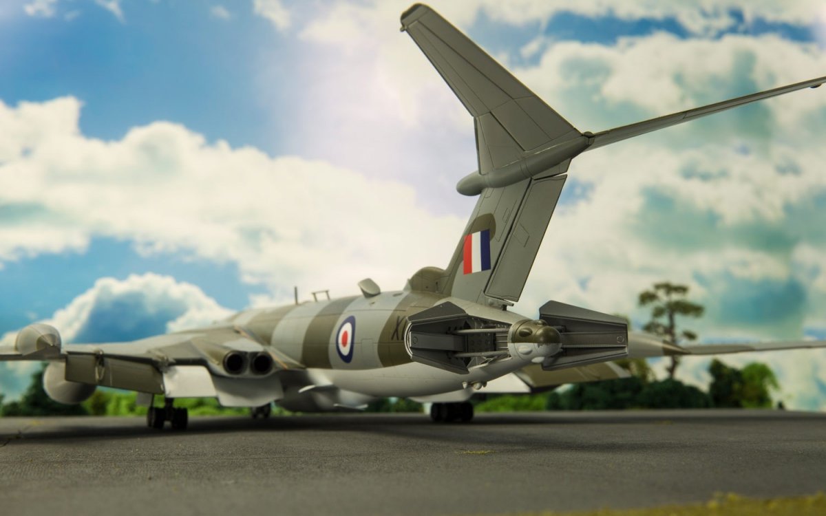 Airfix 12008 Handley Page Victor B.2 1/72 – image 8